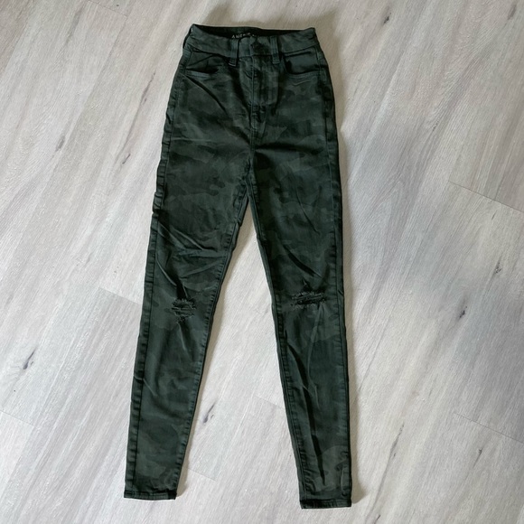 Camo green skinny jeans (brand new)